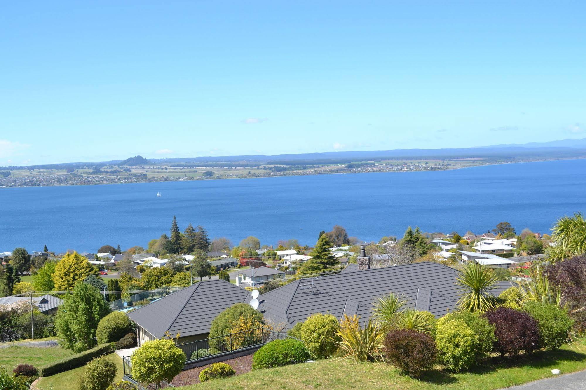Tauhara Sunrise Lodge Taupo Luaran gambar